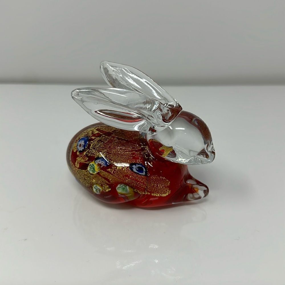 Glass rabbit paperweight with millefiori glass